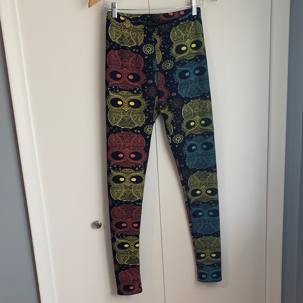 Just Cozy Pink Yellow & Blue Owl Printed Faux Fur Lined Leggings Size Medium